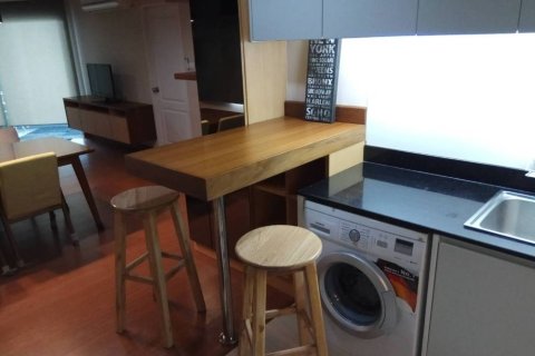 Condo in Huai Khwang, Bangkok, Thailand, 2 bedrooms  № 171883 - photo 3