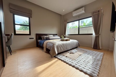House in Mae Rim, Thailand 3 bedrooms № 171880 - photo 8