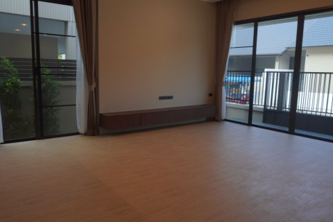 House in Mae Rim, Thailand 3 bedrooms № 171880 - photo 3