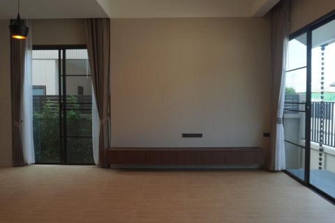 House in Mae Rim, Thailand 3 bedrooms № 171880 - photo 4