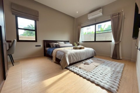 House in Mae Rim, Thailand 3 bedrooms № 171880 - photo 10