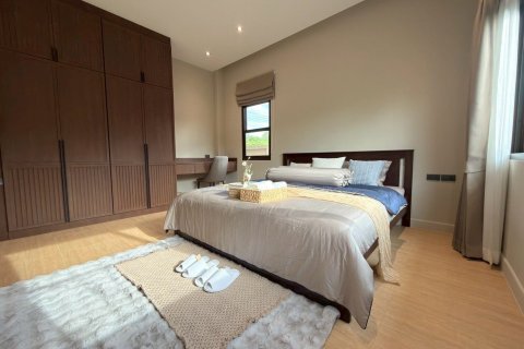 House in Mae Rim, Thailand 3 bedrooms № 171880 - photo 11