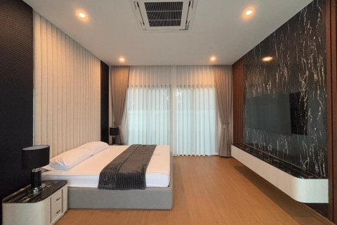 Вилла в Паттайе, Таиланд с 3 спальнями № 171877 - фото 14