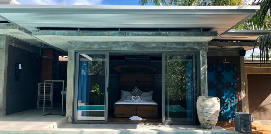 Villa in Phuket, Thailand 3 bedrooms № 171882