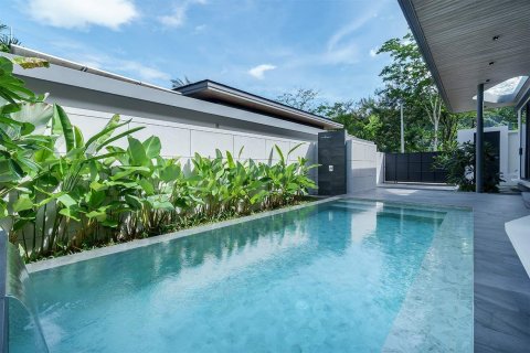 Villa in Phuket, Thailand 2 bedrooms № 171878 - photo 8