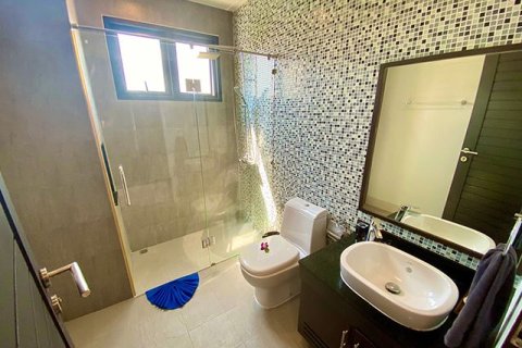 Villa à Phuket, Thaïlande 3 chambres № 153039 - photo 15