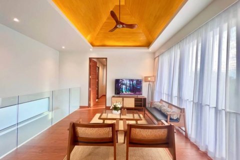 Villa in Phuket, Thailand 3 bedrooms № 134526 - photo 3