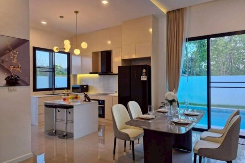 Villa à Pattaya, Thaïlande 4 chambres № 134524 - photo 9