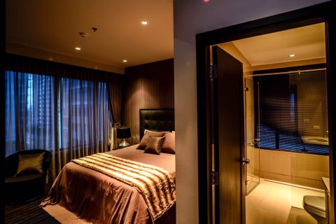 Condo à Bangkok, Thaïlande, 3 chambres № 181034 - photo 13