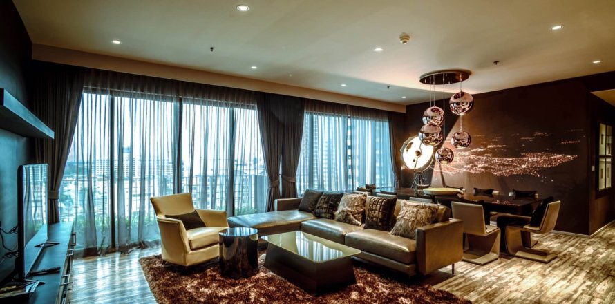 Condo à Bangkok, Thaïlande, 3 chambres № 181034