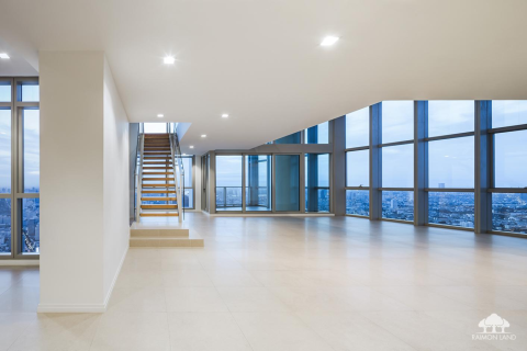 Penthouse in Bangkok, Thailand 4 bedrooms № 181033 - photo 12
