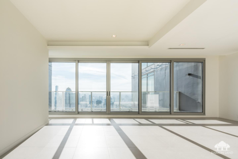 Penthouse in Bangkok, Thailand 4 bedrooms № 181033 - photo 8