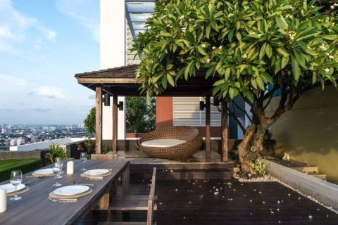 Condo in Bangkok, Thailand, 4 bedrooms  № 181035 - photo 6