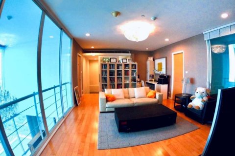 Condo in Bangkok, Thailand, 4 bedrooms  № 181035 - photo 27