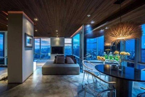 Condo in Bangkok, Thailand, 4 bedrooms  № 181035 - photo 9