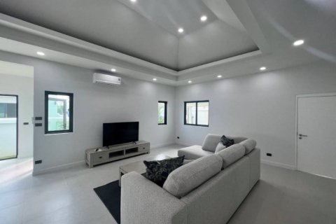 Вилла в Хуа Хине, Таиланд с 3 спальнями  № 151075 - фото 4