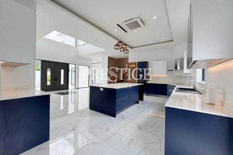บ้านในพัทยา, ประเทศไทย 6 ห้องนอน № 198323 - รูปถ่าย 6