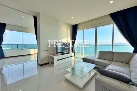 Condo in Pattaya, Thailand, 2 bedrooms  № 198325