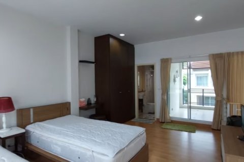 Таунхаус в Банг Кхене, Бангкок, Таиланд с 3 спальнями  № 163507 - фото 11