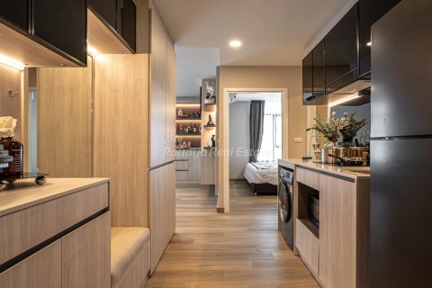Condo à Bang Lamung, Thaïlande, 2 chambres № 209765