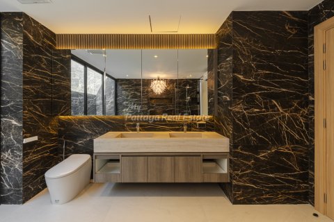 Дом в Паттайе, Таиланд с 8 спальнями № 209766 - фото 29