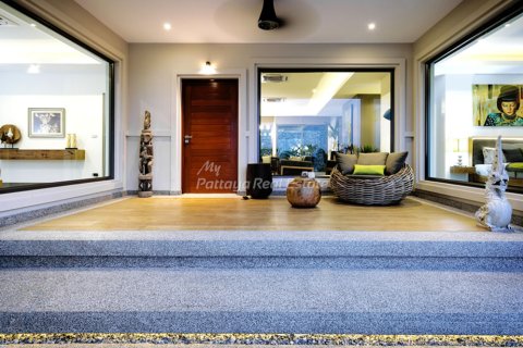 House in Pattaya, Thailand 3 bedrooms № 32546 - photo 4