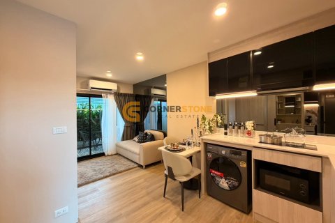 Studio dans le Condo sur Jomtien Beach, Pattaya, Thaïlande  № 232956