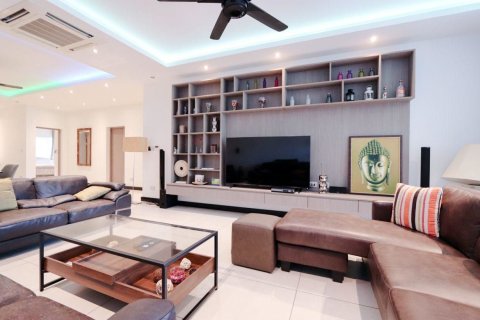 Condo à Pattaya, Thaïlande, 3 chambres № 153125 - photo 5