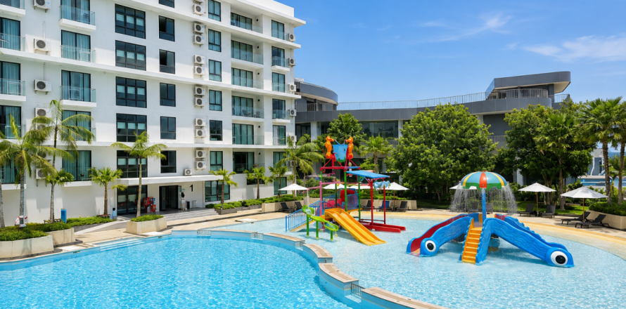 Studio in Phuket, Thailand № 214270