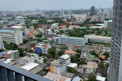 Кондоминиум с 2 спальнями в Сатхоне, Бангкок, Таиланд № 140232 - фото 11