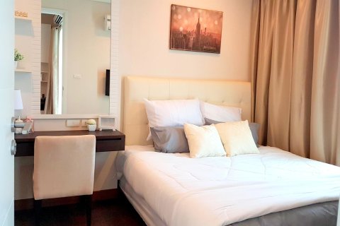 Studio dans le Condo à Watthana, Bangkok, Thaïlande  № 164312 - photo 7