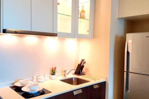 Studio dans le Condo à Watthana, Bangkok, Thaïlande  № 164312 - photo 6