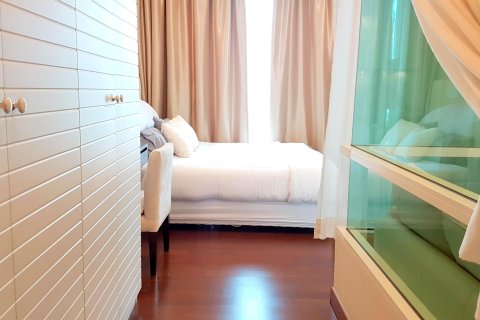 Studio dans le Condo à Watthana, Bangkok, Thaïlande  № 164312 - photo 11