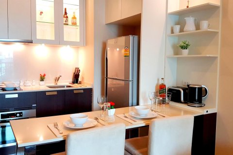 Studio dans le Condo à Watthana, Bangkok, Thaïlande  № 164312 - photo 4