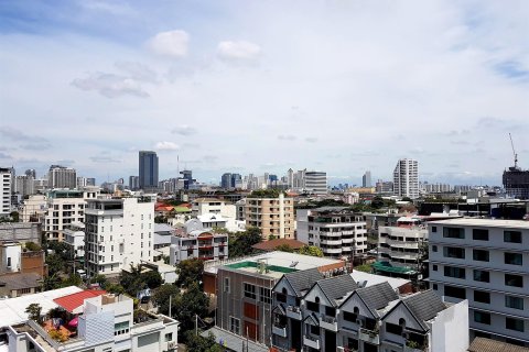Studio dans le Condo à Watthana, Bangkok, Thaïlande  № 164312 - photo 12