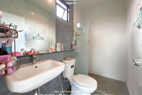 Таунхаус в Банг Буа Тонге, Таиланд с 3 спальнями  № 164307 - фото 13