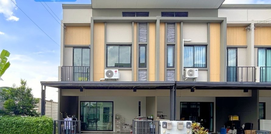 Таунхаус в Банг Буа Тонге, Таиланд с 3 спальнями  № 164307