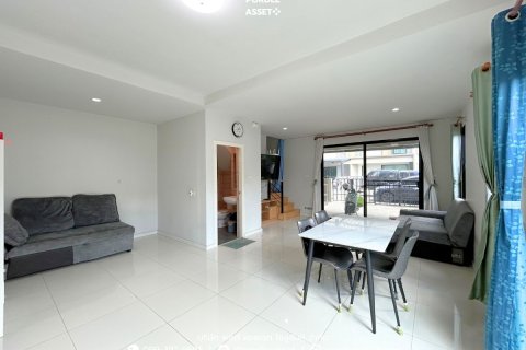 Таунхаус в Банг Буа Тонге, Таиланд с 3 спальнями  № 164307 - фото 5