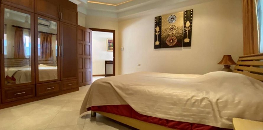 Кондоминиум с 2 спальнями в Паттайе, Таиланд № 145771