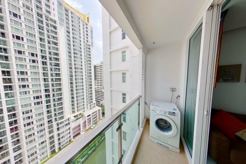 Studio dans le Condo à Huai Khwang, Bangkok, Thaïlande  № 145770 - photo 5