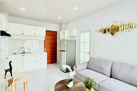 Apartamento de 3 habitaciones en Pattaya, Tailandia № 205825