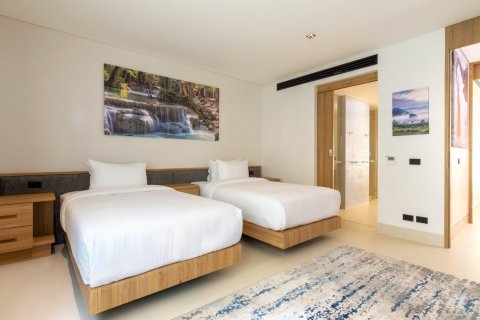 Condo in Pa Klok, Thailand, 2 bedrooms № 139571 - photo 6