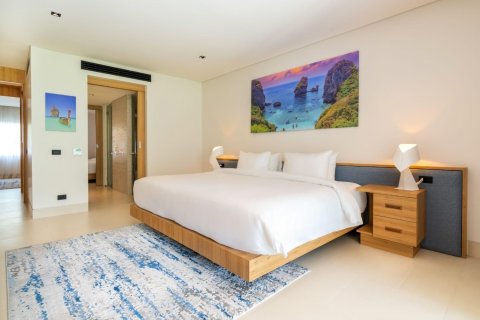 Condo in Pa Klok, Thailand, 2 bedrooms № 139571 - photo 19