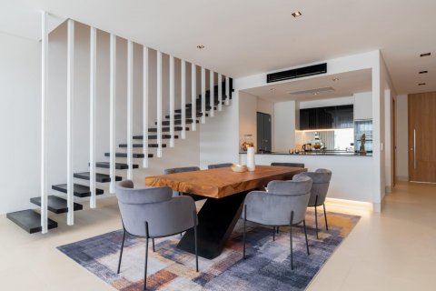 Condo in Pa Klok, Thailand, 2 bedrooms № 139571 - photo 1