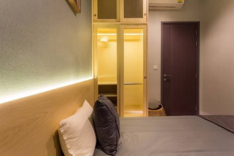 Condo in Watthana, Bangkok, Thailand, 2 bedrooms № 139568 - photo 5