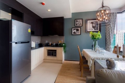 Condo in Watthana, Bangkok, Thailand, 2 bedrooms № 139568 - photo 18