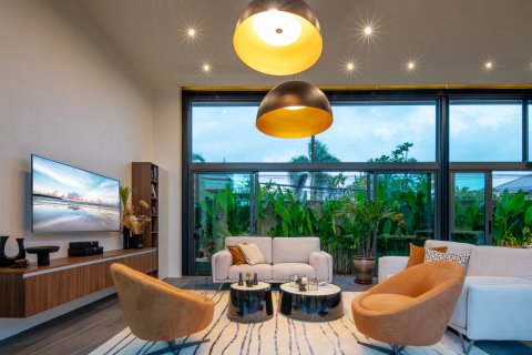 Villa in Rawai, Thailand 4 bedrooms № 166514 - photo 20