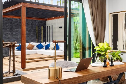 Villa in Rawai, Thailand 4 bedrooms № 166514 - photo 4