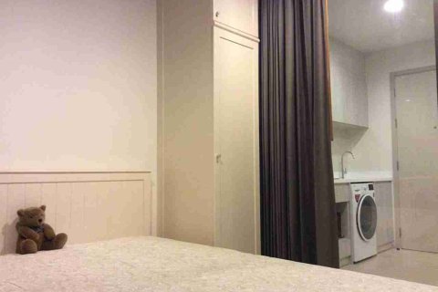 Condo in Bangkok, Thailand, 2 bedrooms № 183462 - photo 5