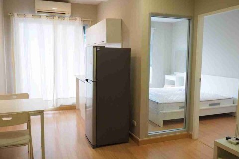Condo in Bangkok, Thailand, 1 bedroom № 183464 - photo 1
